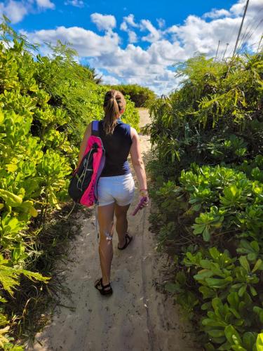 23.10.28 c Lanikai-Paddle-to-Island a 09.17.58